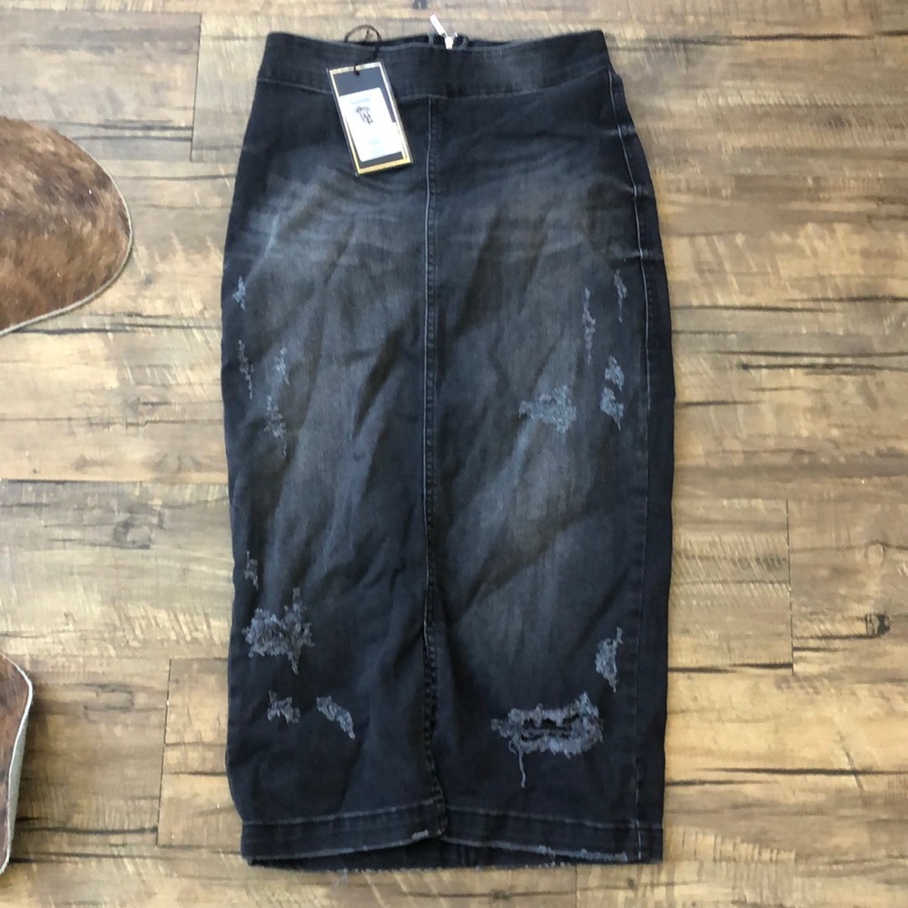 Long skirt